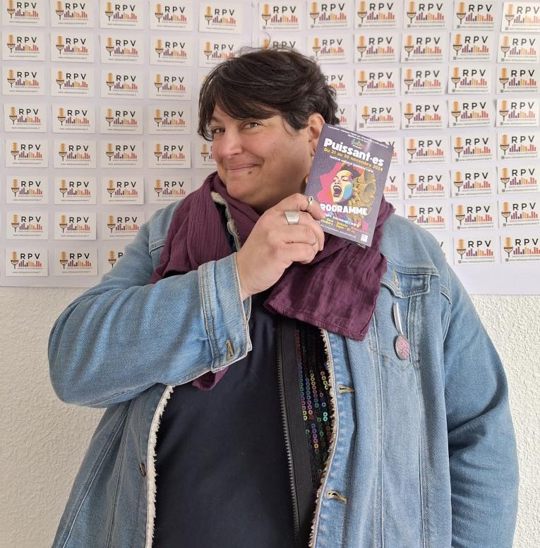 Marion de l&rsquo;association Feeling de Voiron et du Festival les Puissant(tes)sur les communes de la Buisse, Voiron, la Murette, Bilieu et St Geoire en Valdaine.jpg (98 KB)